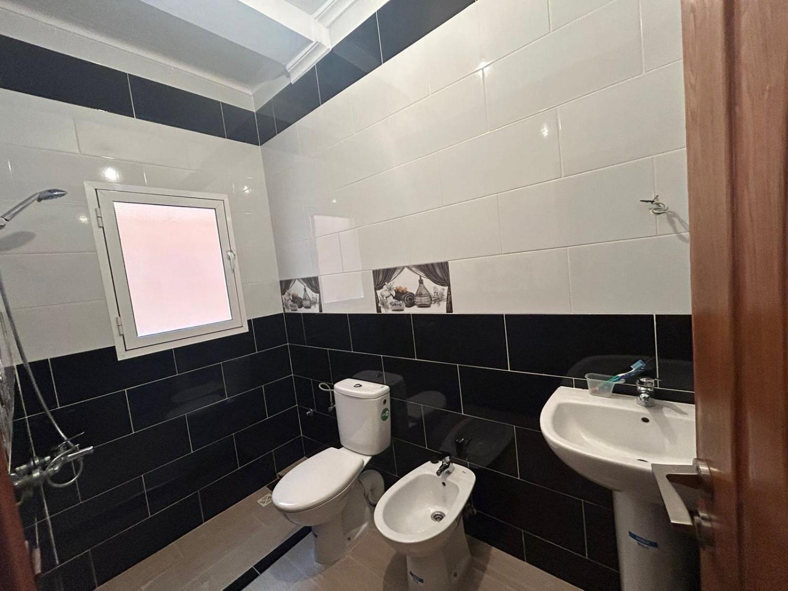 Appartement A Houma, Proche Port Tanger Med Dalia Bagian luar foto
