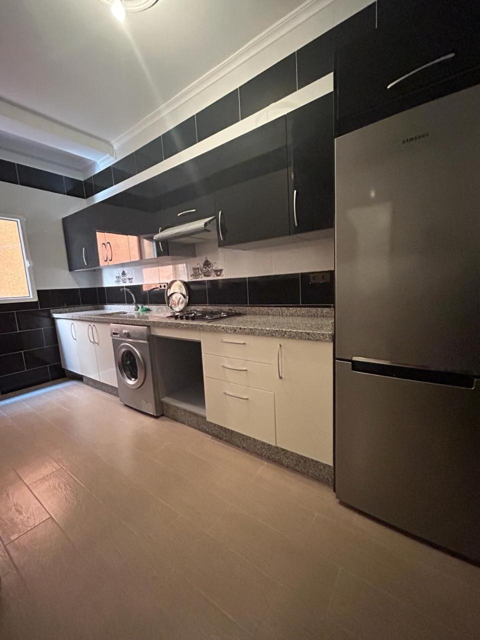 Appartement A Houma, Proche Port Tanger Med Dalia Bagian luar foto