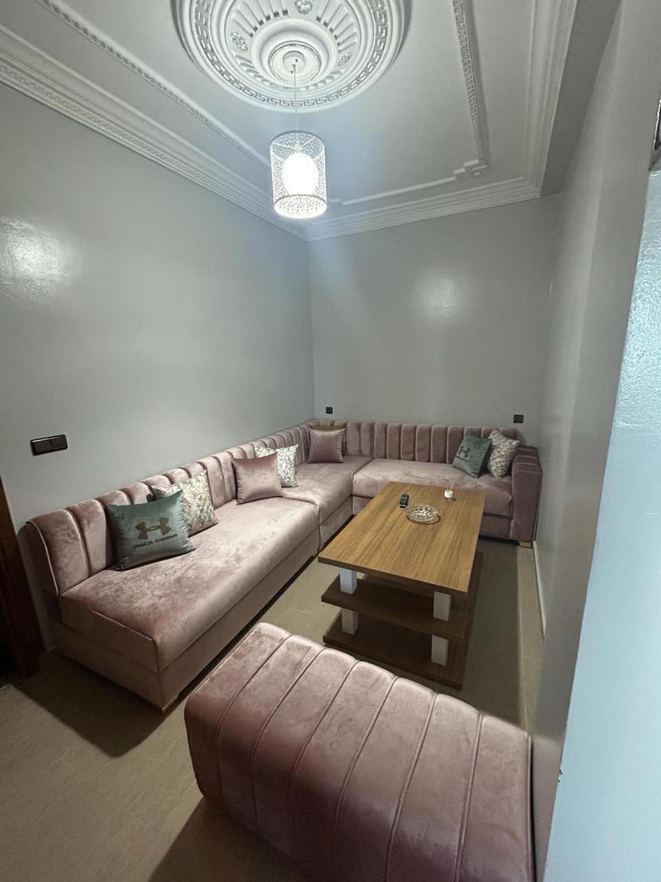 Appartement A Houma, Proche Port Tanger Med Dalia Bagian luar foto