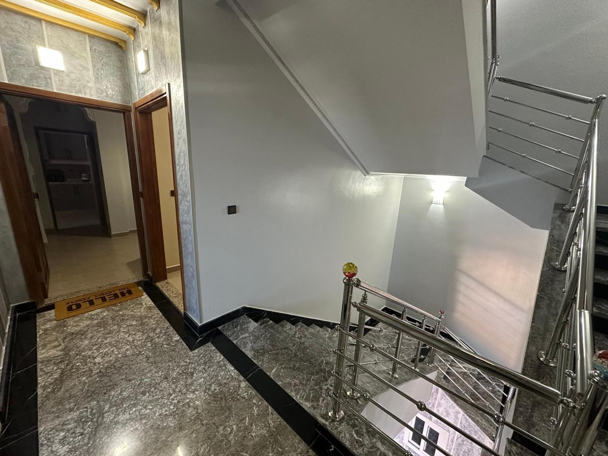 Appartement A Houma, Proche Port Tanger Med Dalia Bagian luar foto